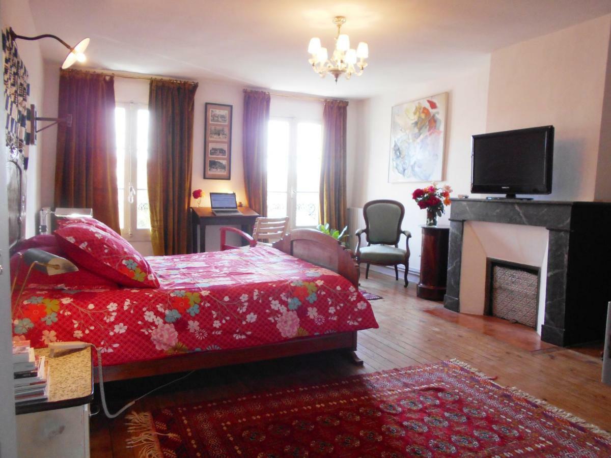 Montauban Chambre D'Hotes Le 77 Exteriör bild