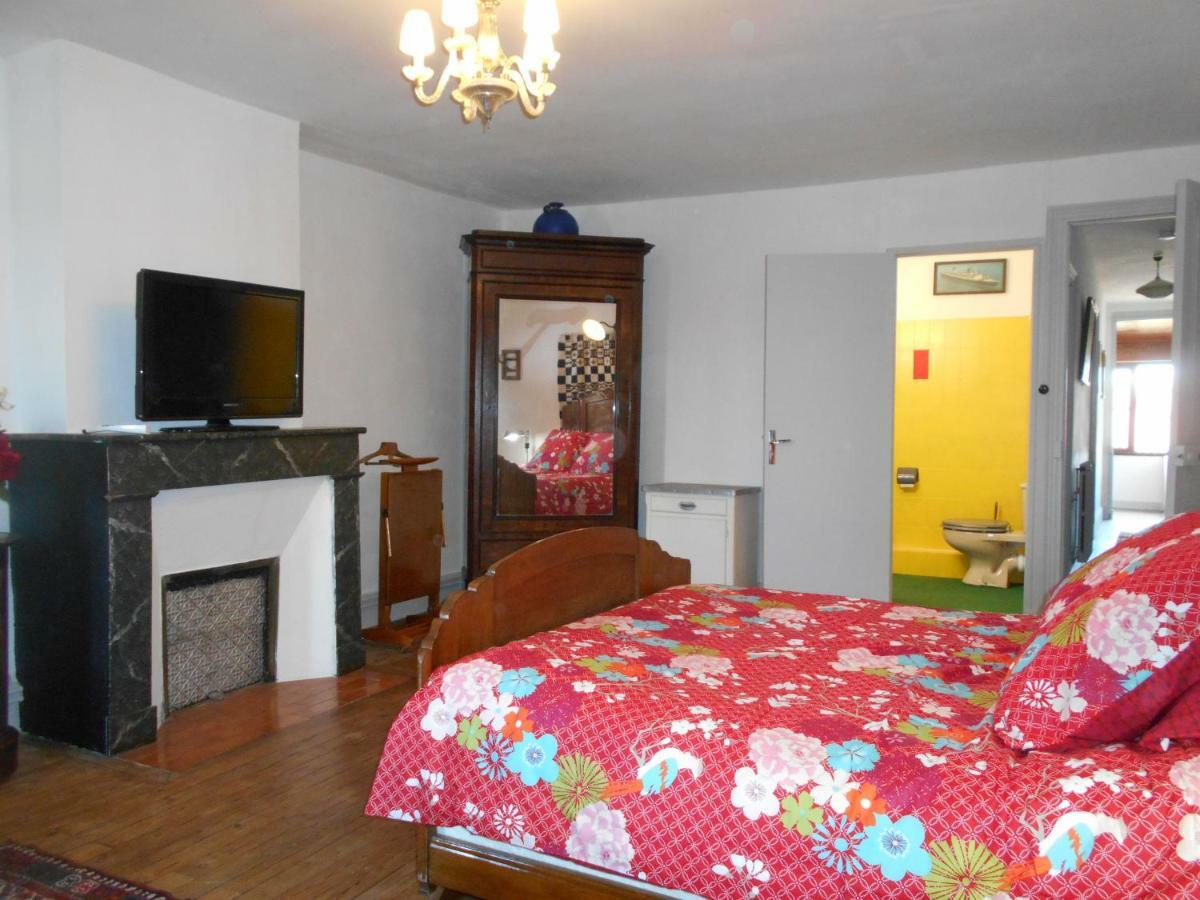Montauban Chambre D'Hotes Le 77 Exteriör bild