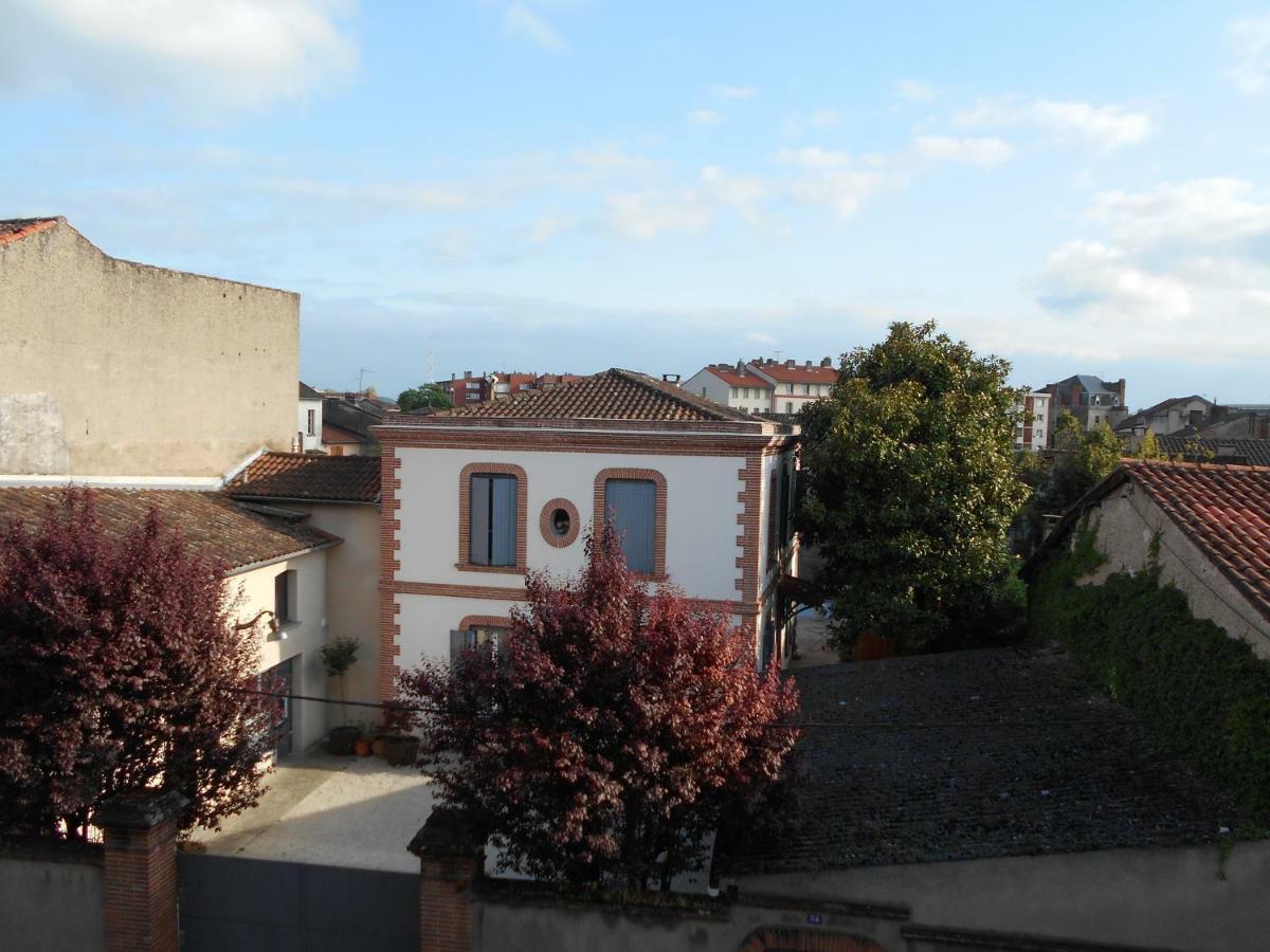Montauban Chambre D'Hotes Le 77 Exteriör bild